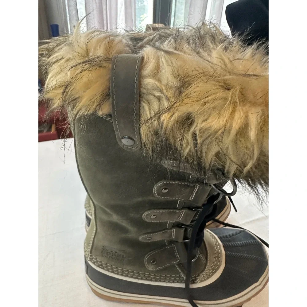 Sorel embrace winter